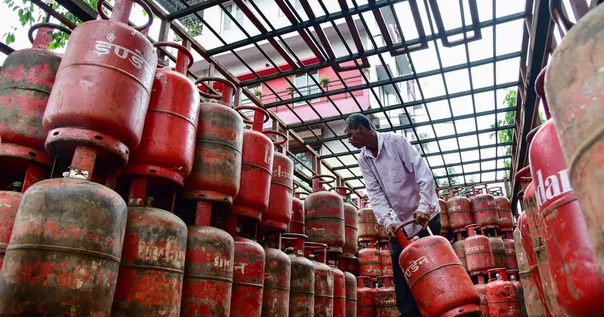 Indian households continue to pay among the lowest cooking gas prices in the world: Petroleum Ministry