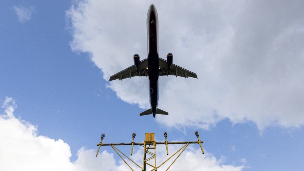 Indian citizens in Iran being advised to leave the country temporarily