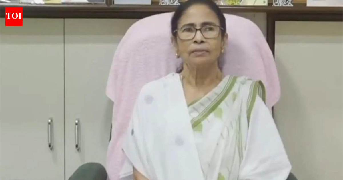 TMC huddle at Mamata Banerjee's residence: 8 of 80 MLAs turn up amid party split concerns