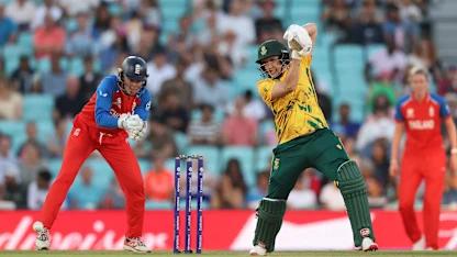 LIVE: South Africa make steady start against England