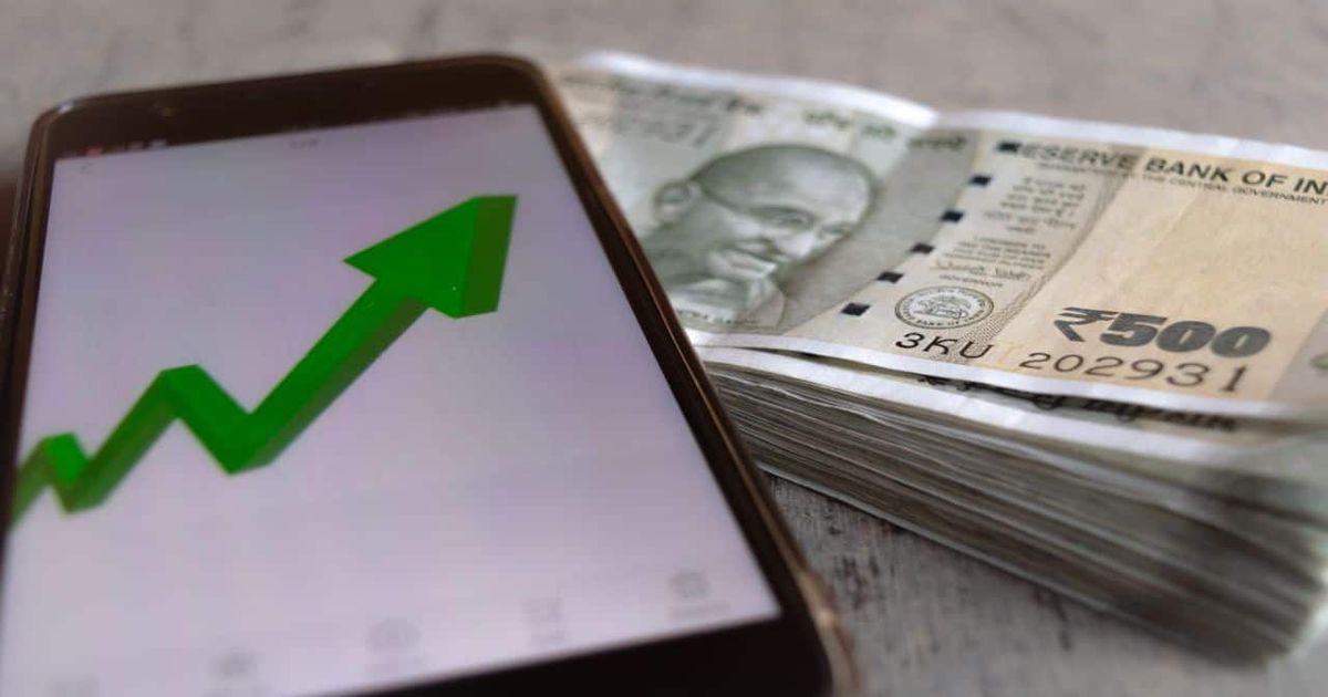 Rupee climbs to strongest level since May 8 at 94.68/$ on US-Iran ceasefire