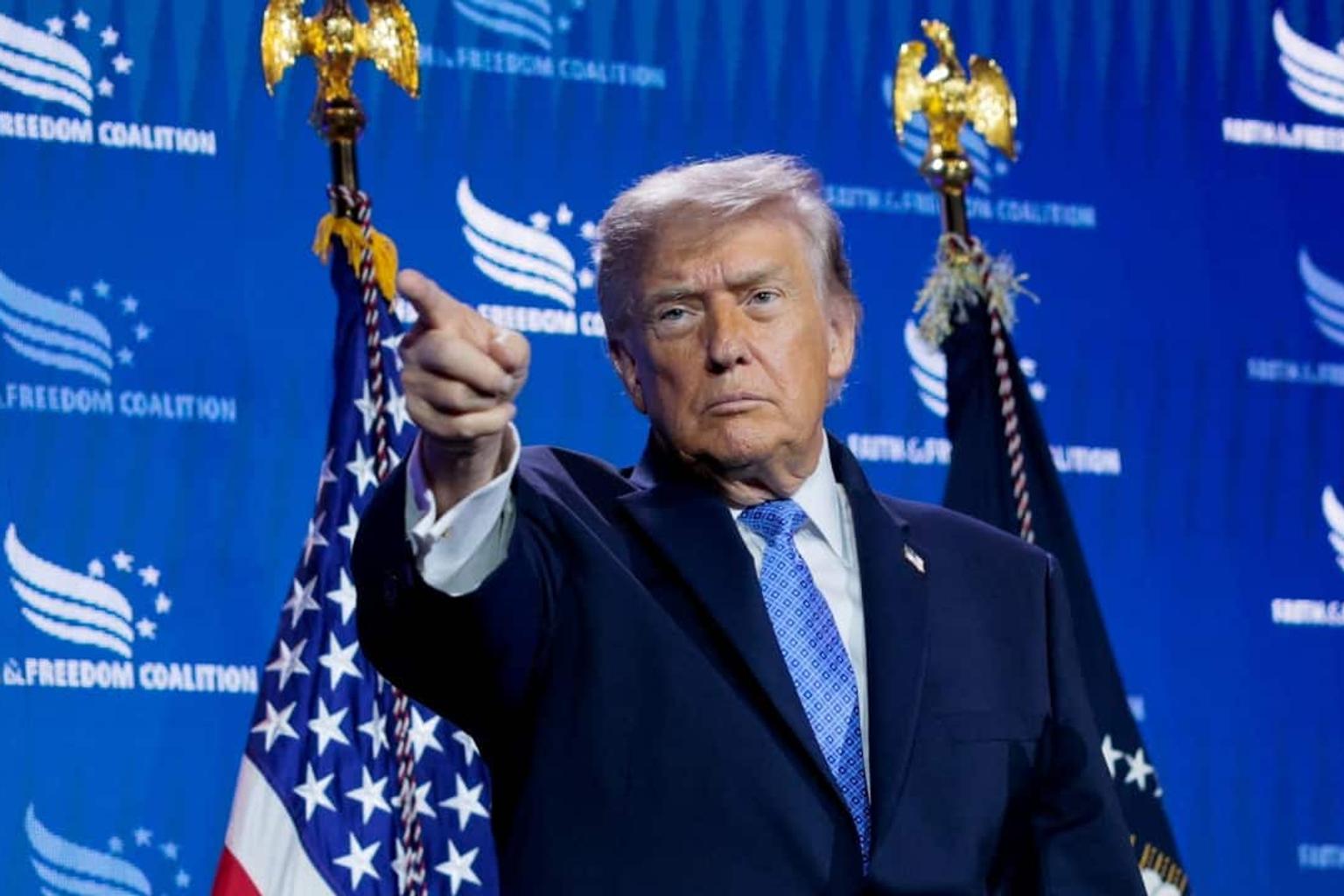US President Donald Trump in the Situation Room with advisors