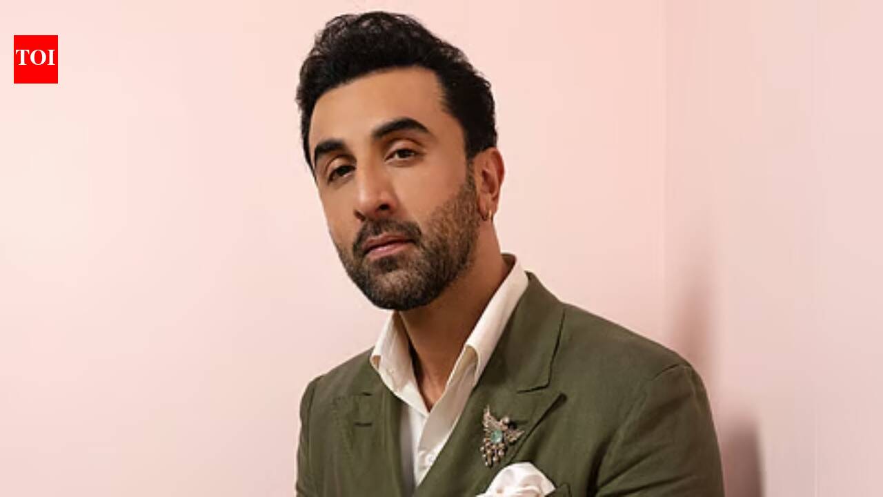 Ranbir Kapoor is the most educated member of the Kapoor family? The actor once said, 'My mom was screaming with joy'