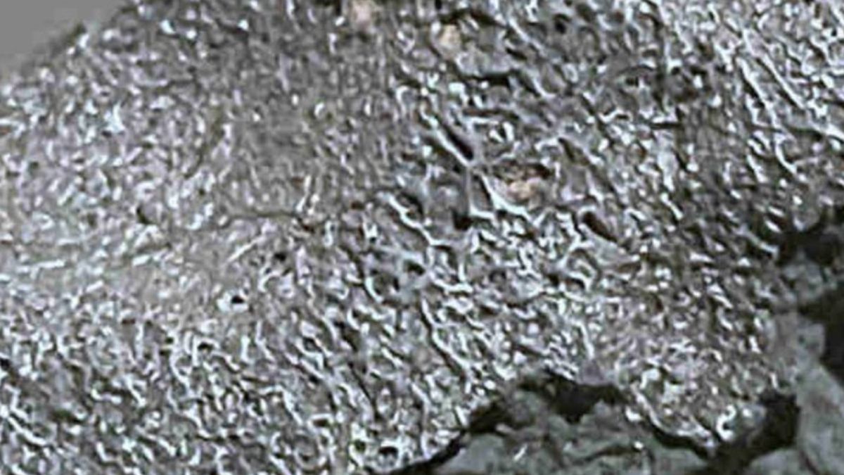 Meteorite crashes through bedroom ceiling in New Jersey home