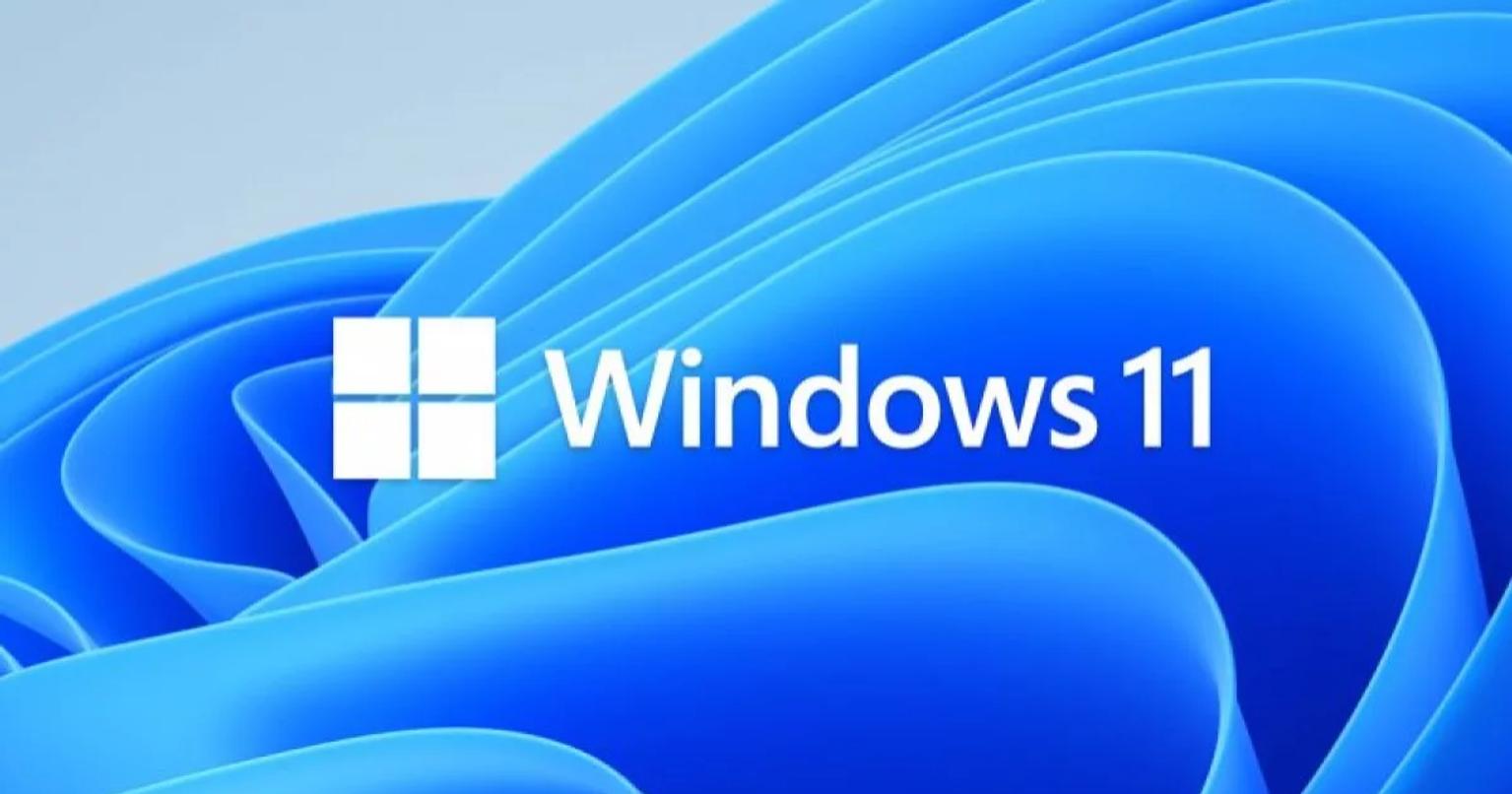 Windows 11 weather app on a desktop screen with memory usage details