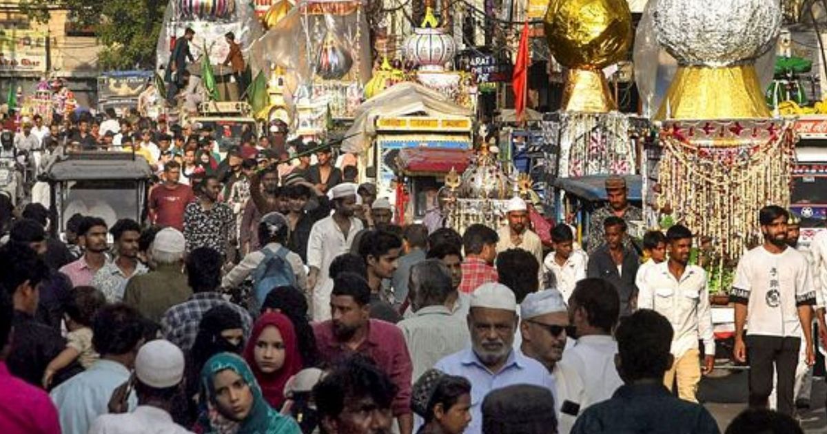 Mass poisoning bid at Muharram rally in Mumbai, man arrested: Police