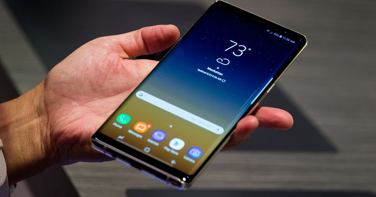 Why Some Android Manufacturers Stopped Using Curved Displays