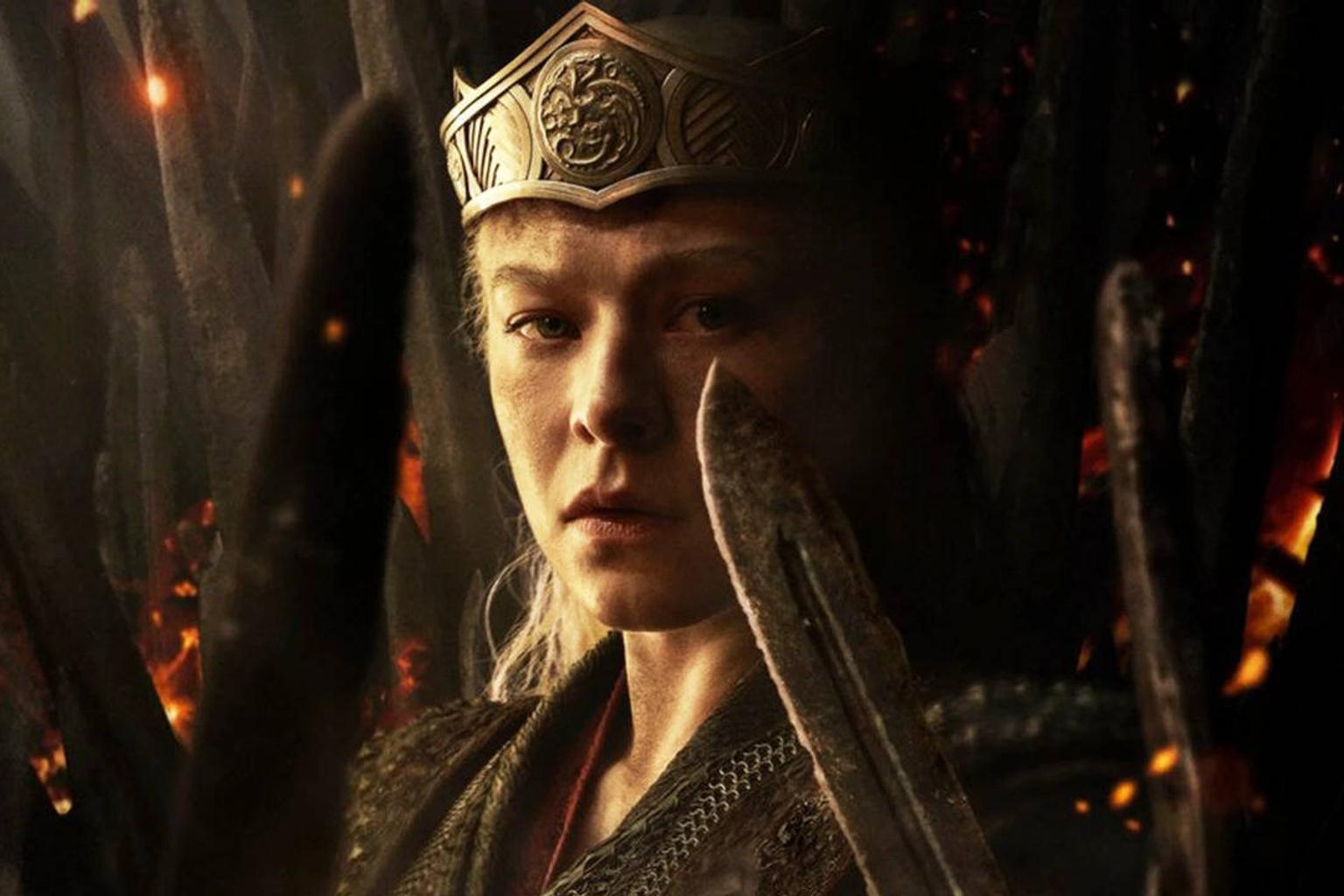 'House of the Dragon' Season 3 premiere stuns fans with major death; Alicent-Aemond KISS and Starks arrival