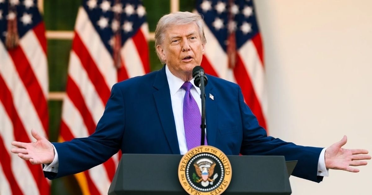 Trump says Iran agreed to never have nukes, calls $300 billion payment 'fake news'