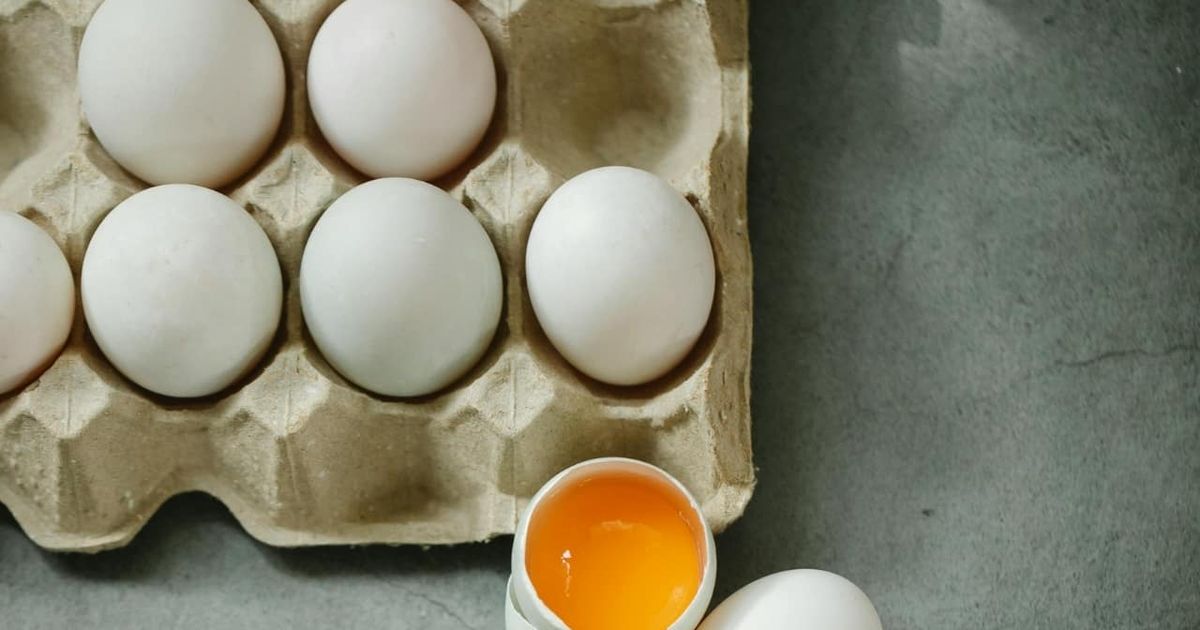 Eggs and fruits are disappearing from school meals as PM Poshan menu narrows