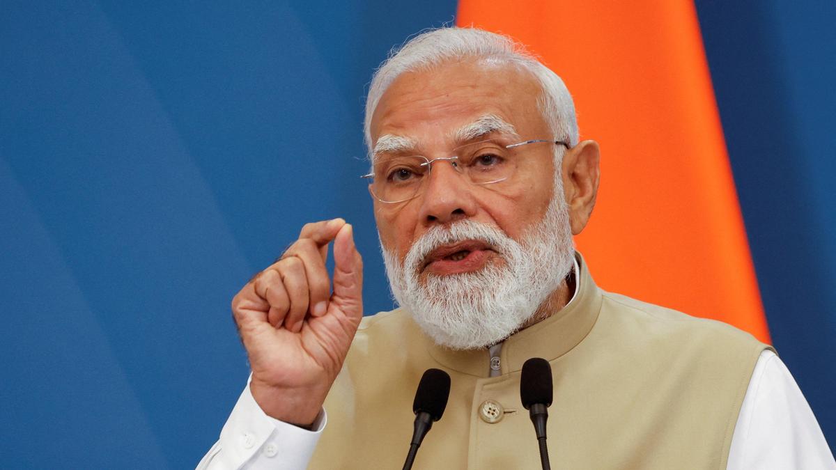 Prime Minister to disburse ₹2,400 crore worth incentives to new employees, employers