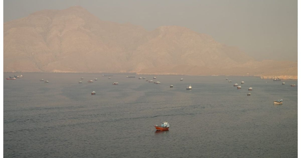 LNG tanker heads toward Hormuz as deal lifts reopening hopes
