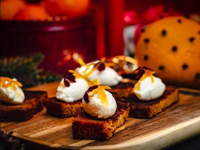 Krydderkake med mascarponekrem