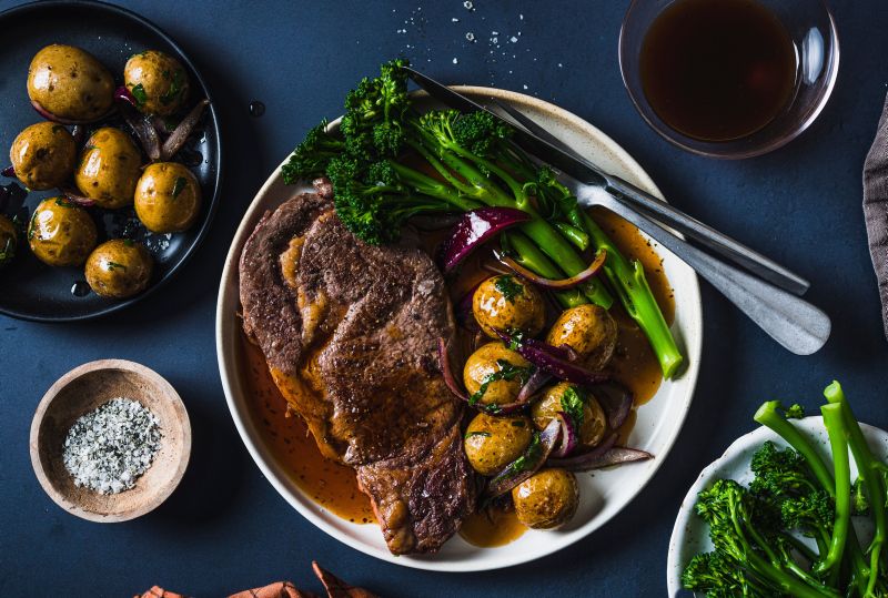 Saus til biff og poteter