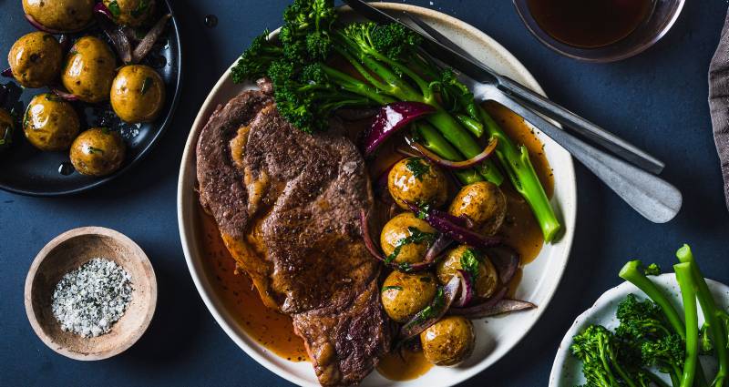 Saus til biff og poteter