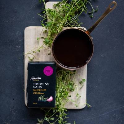 Rødvinssaus fra Jacobs Utvalgte