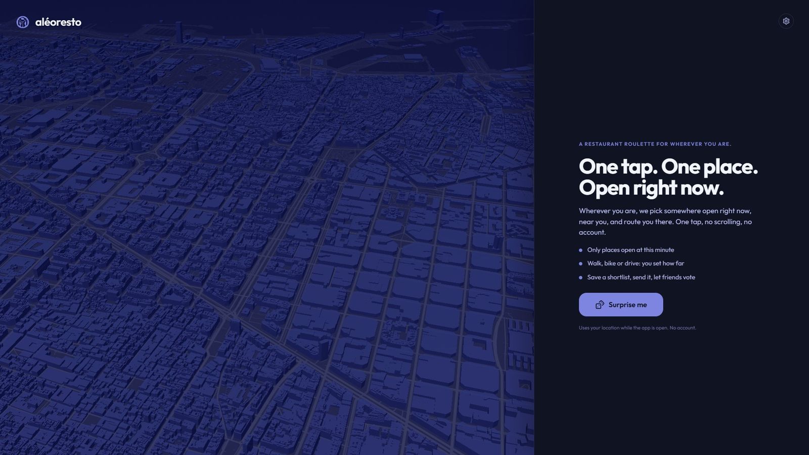 The start screen, over a 3D map of the city.