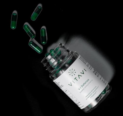 Capsule e barattolo dell'integratore V / Defense