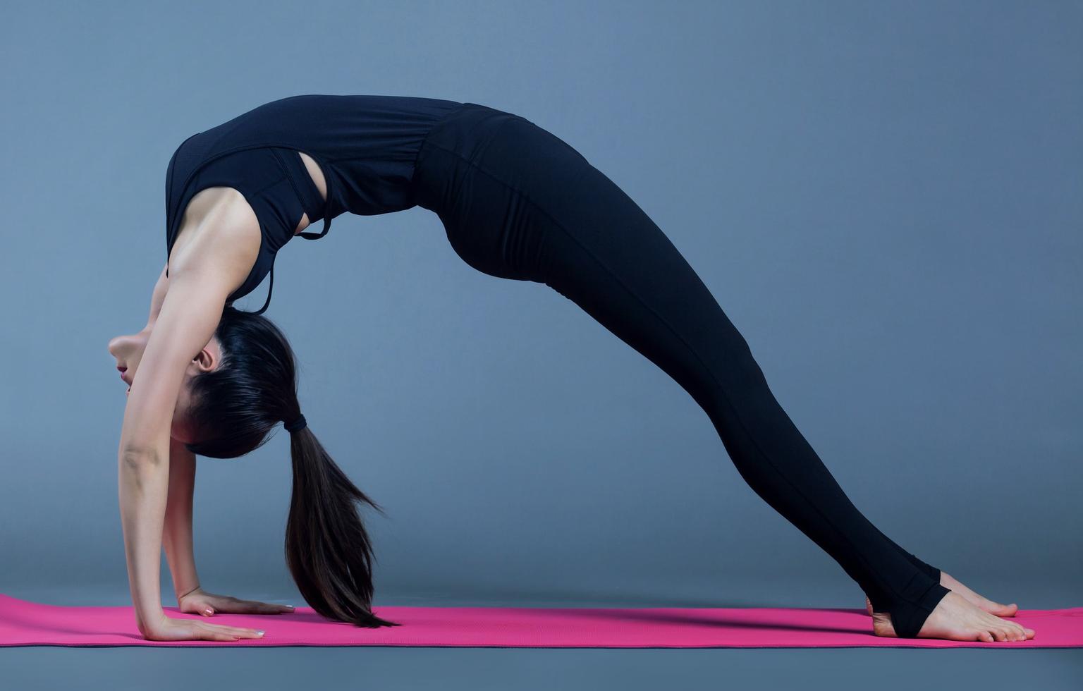 Yoga posizione del ponte