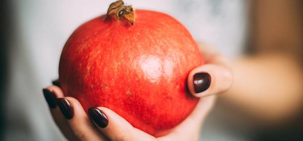 melograno: frutta di dicembre