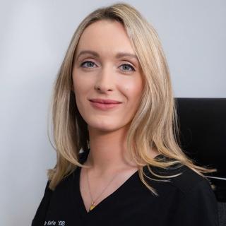 Dr Kate Bennett-Brown