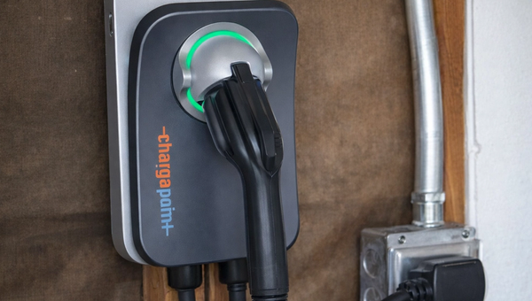 EV Charger Installation: Everything Hamilton Homeowners Need to Know Before Going Electric - Remarkable Electric blog