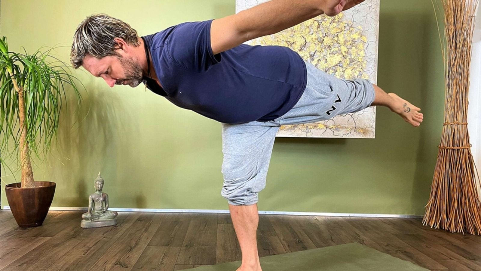 A Hata Yoga Class - focus on balance and strength
