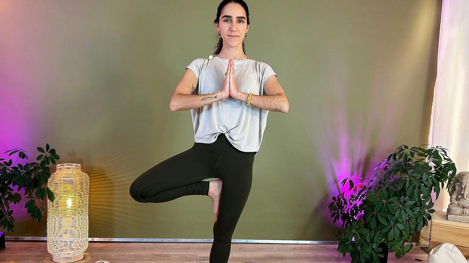 Everything in standing - The six most important standing asanas