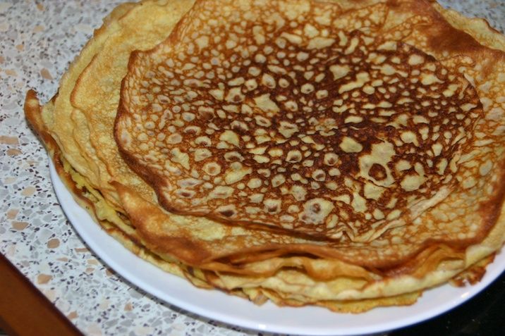 Pandekagekage med hindbærskum