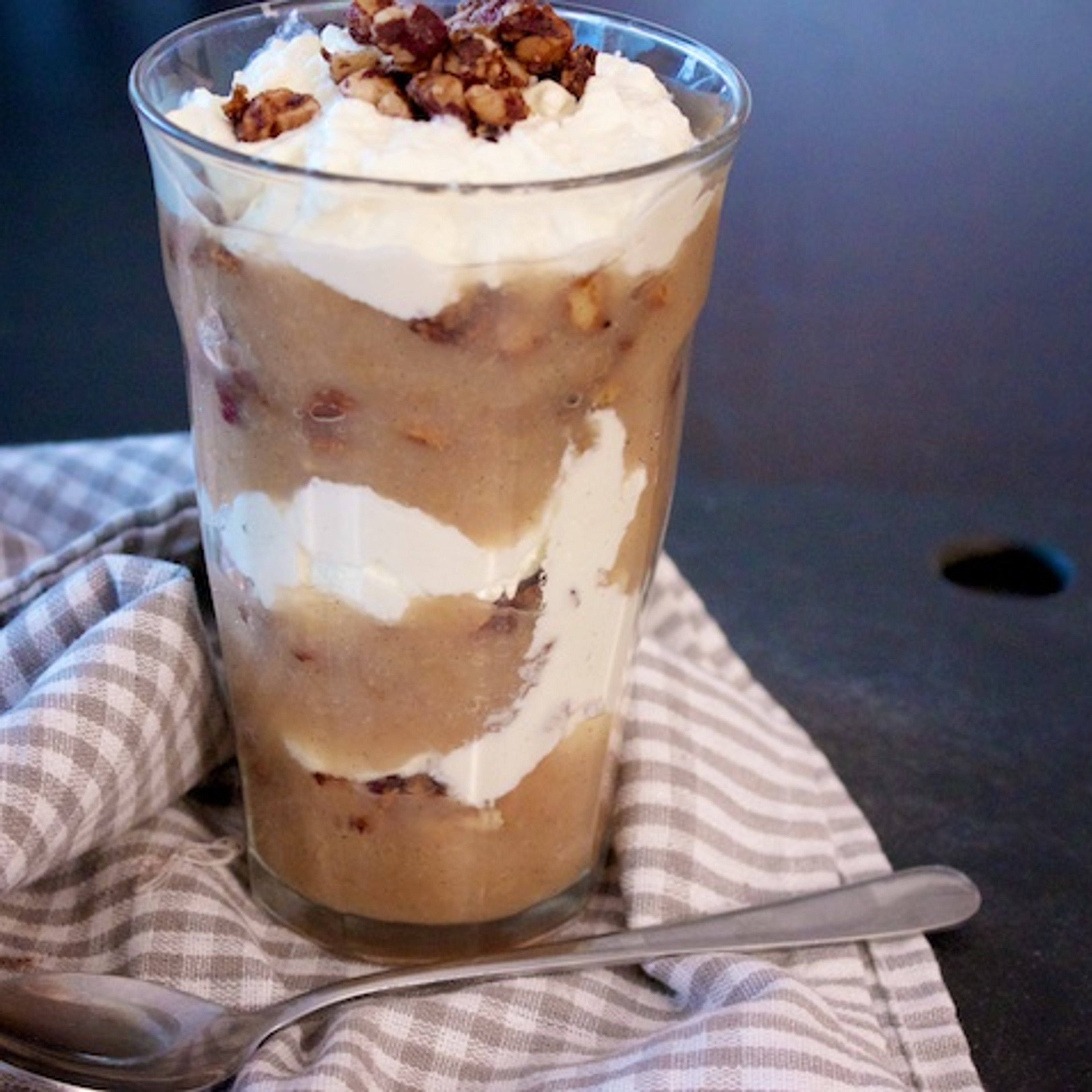 Gammeldags æblekage* - i en lettere LCHF-fortolket udgave