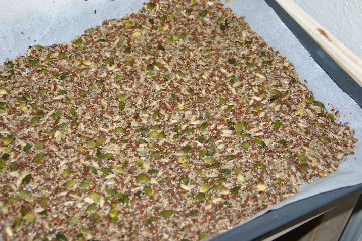 Kerneknækbrød - dej på plade