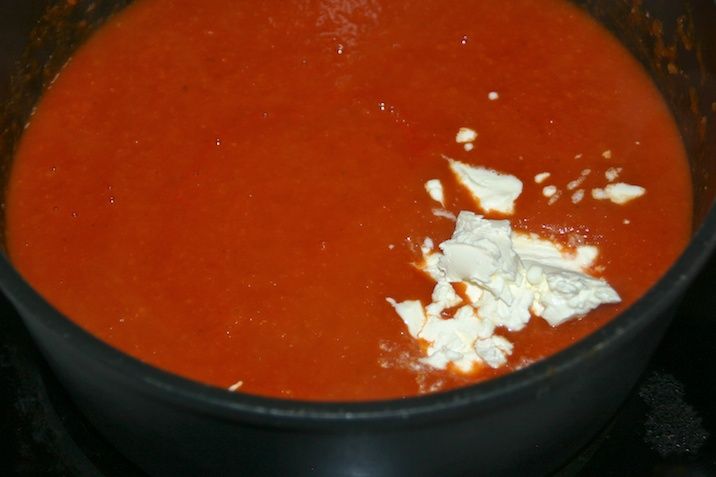 Tomatsuppe med kartoffel, gulerod og mascarpone