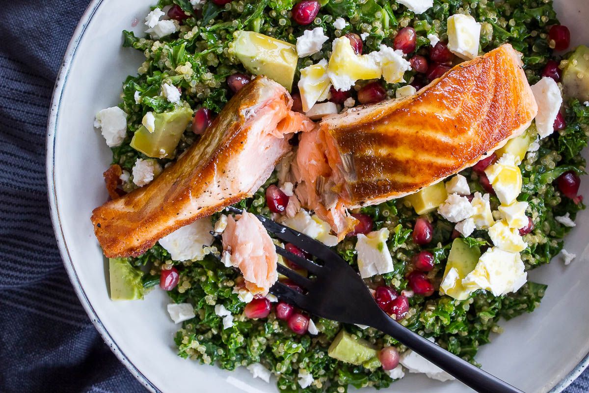 Superlækker superfoodsalat med laks