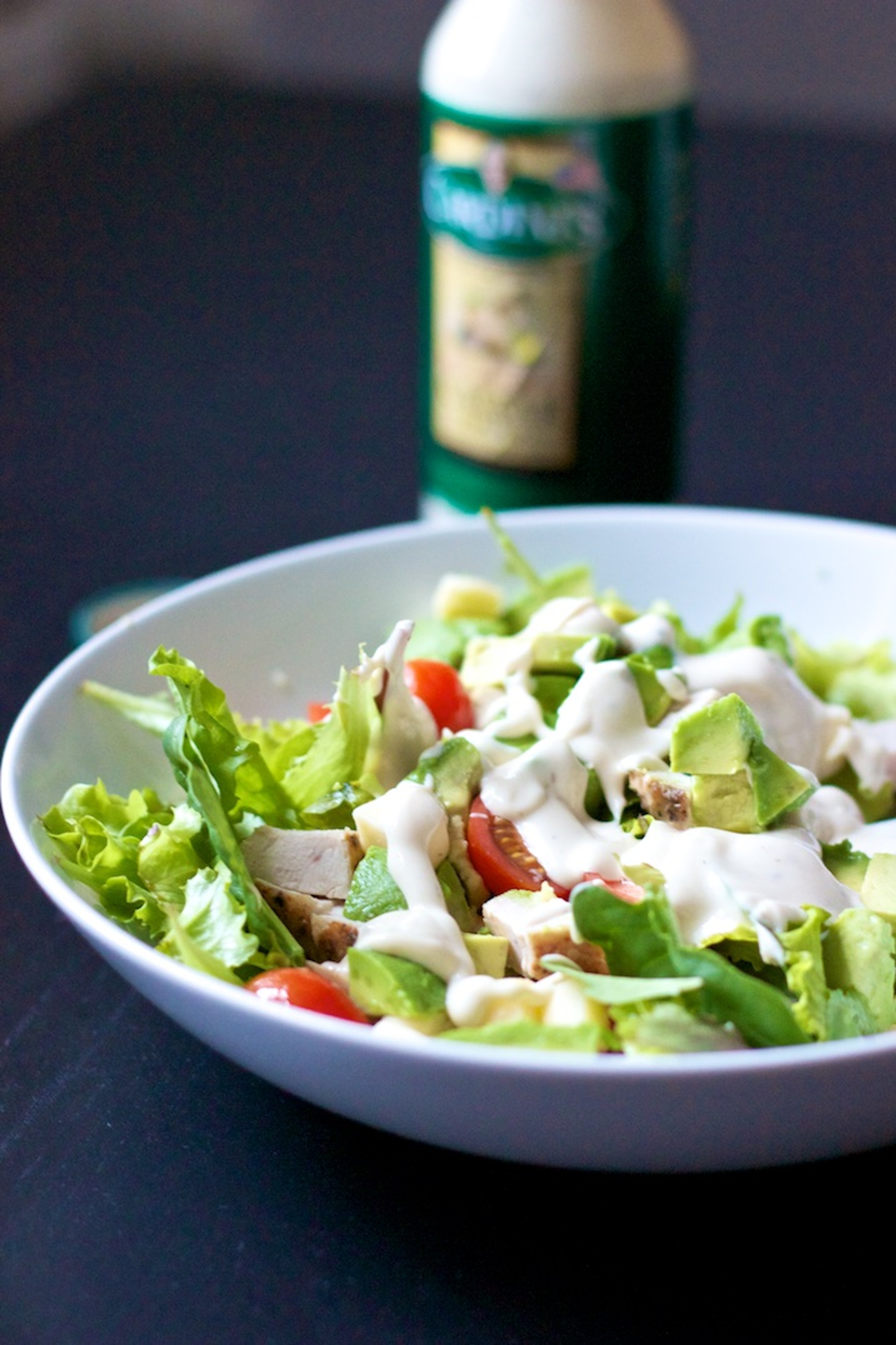 salat-kylling-avocado-tomat-ost