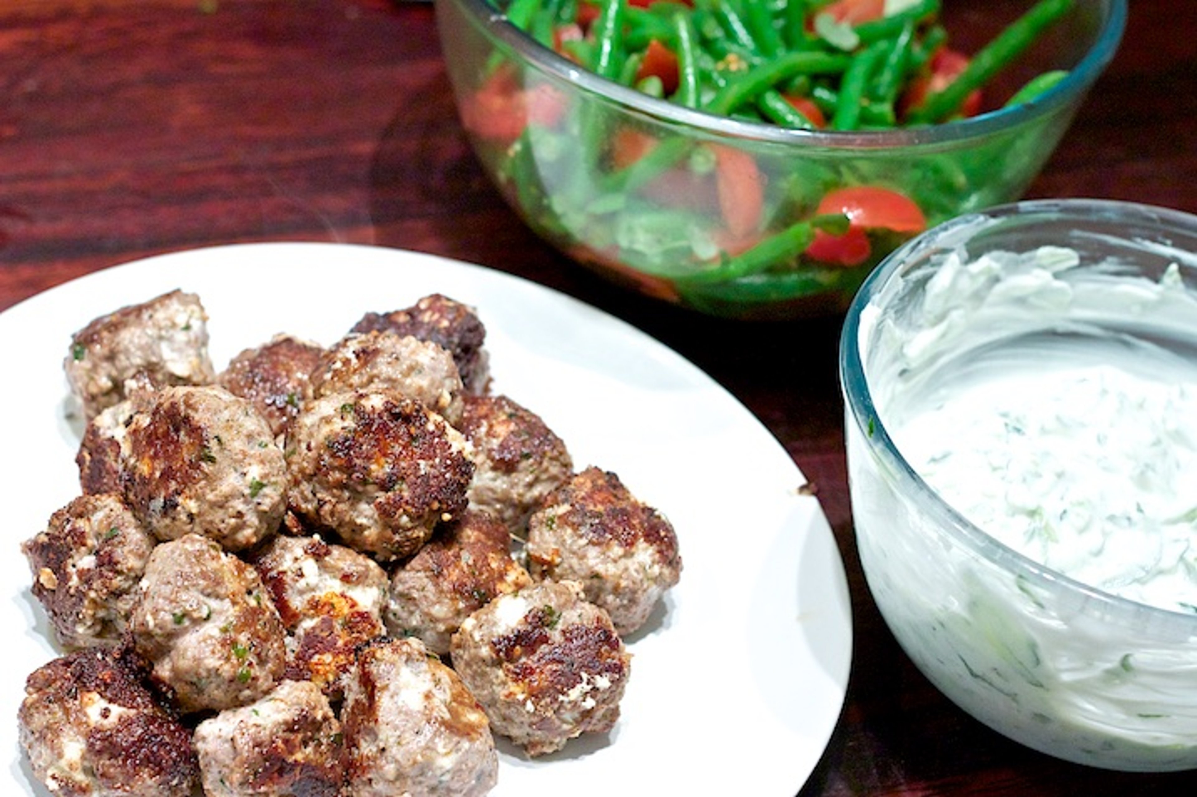 graeskekoedbollertzatziki-1