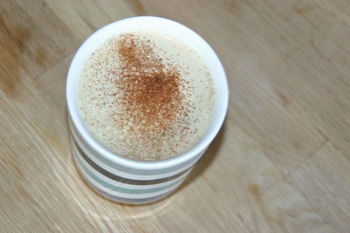 Æggemælk i to (kaffefri) versioner