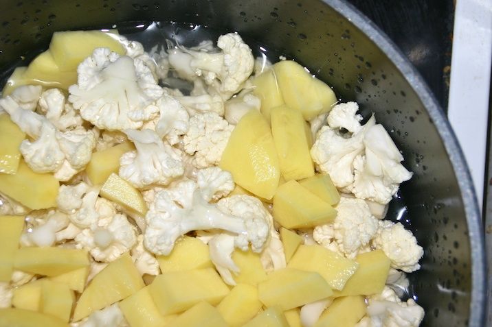 Cremet linseret med blomkåls- og kartoffelmos