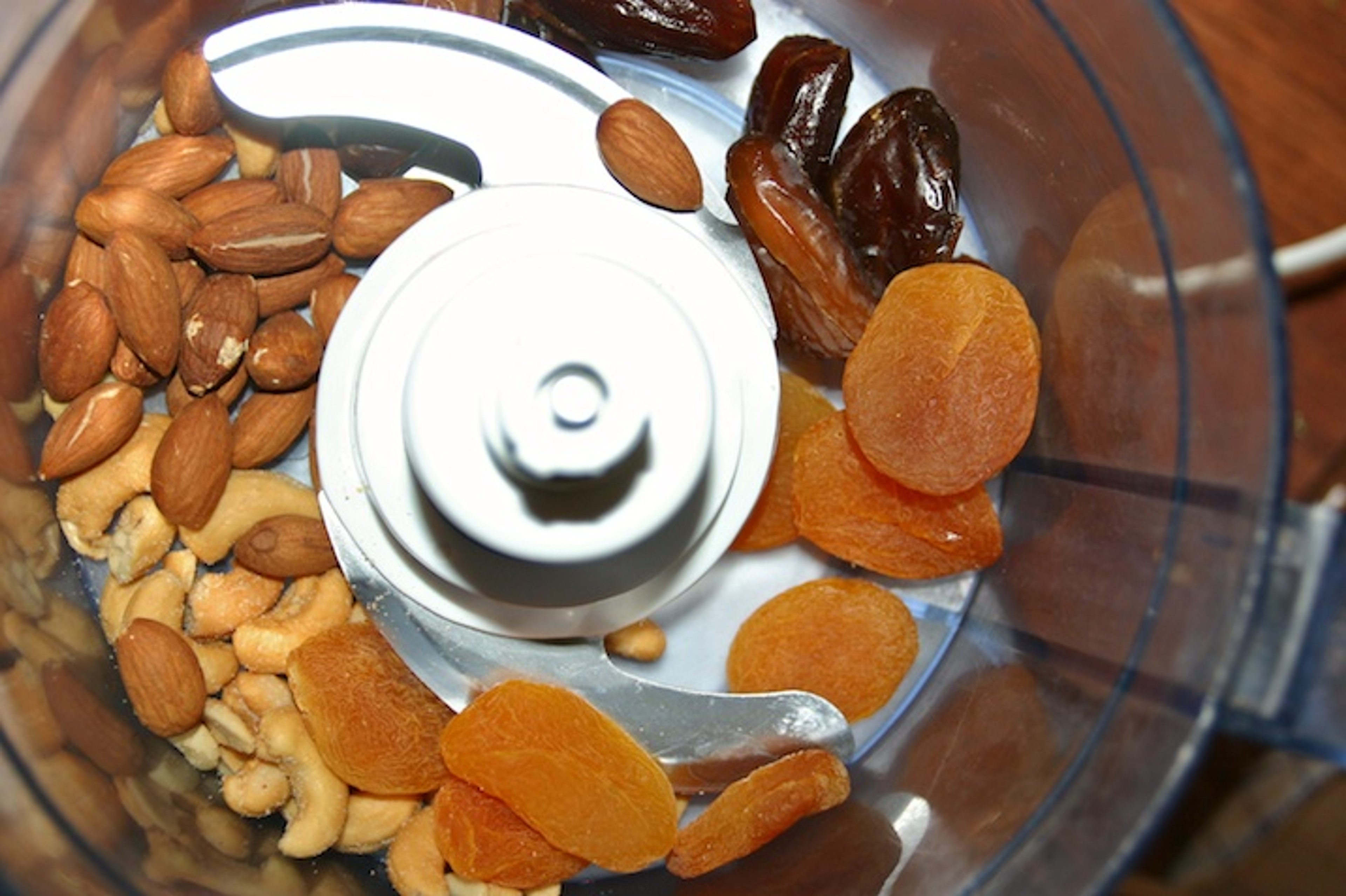 Choko-daddelkugler, ingredienser