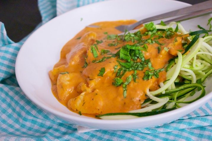 Kylling i tomatsauce med mascarpone og squashpasta