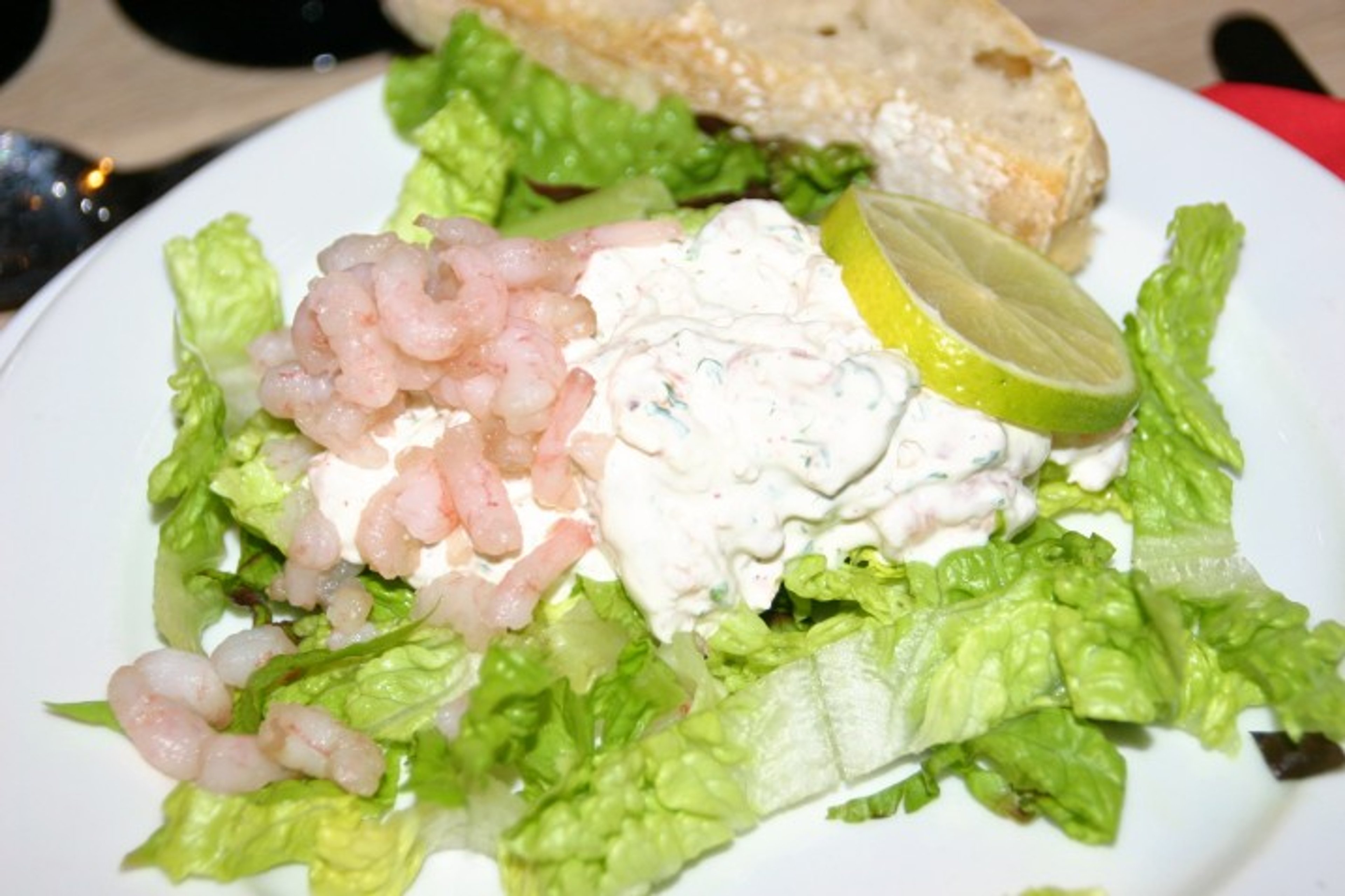 Rejesalat med flødeost