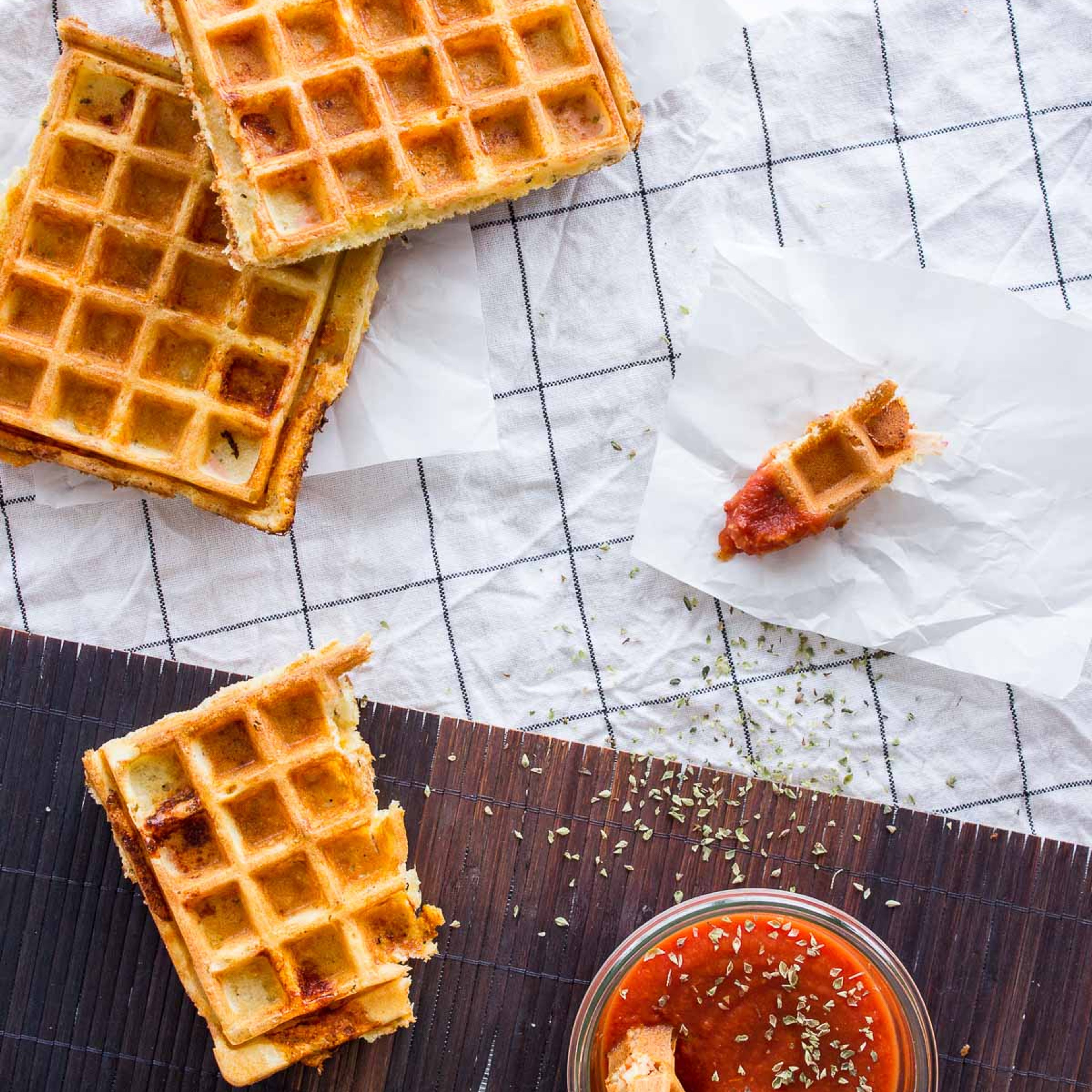 Pizzavafler med veggie pålæg
