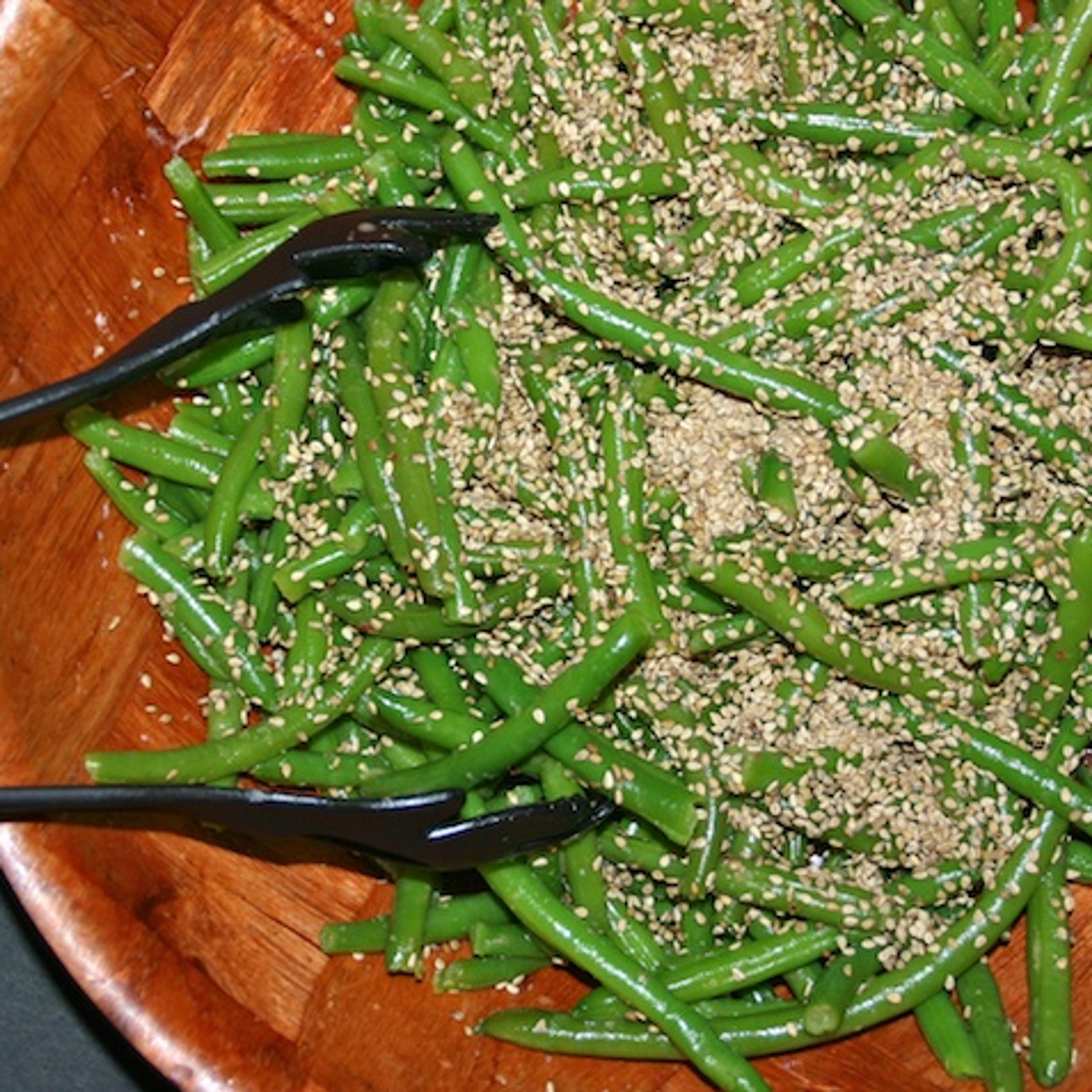 Asiatisk bønnesalat med sesam