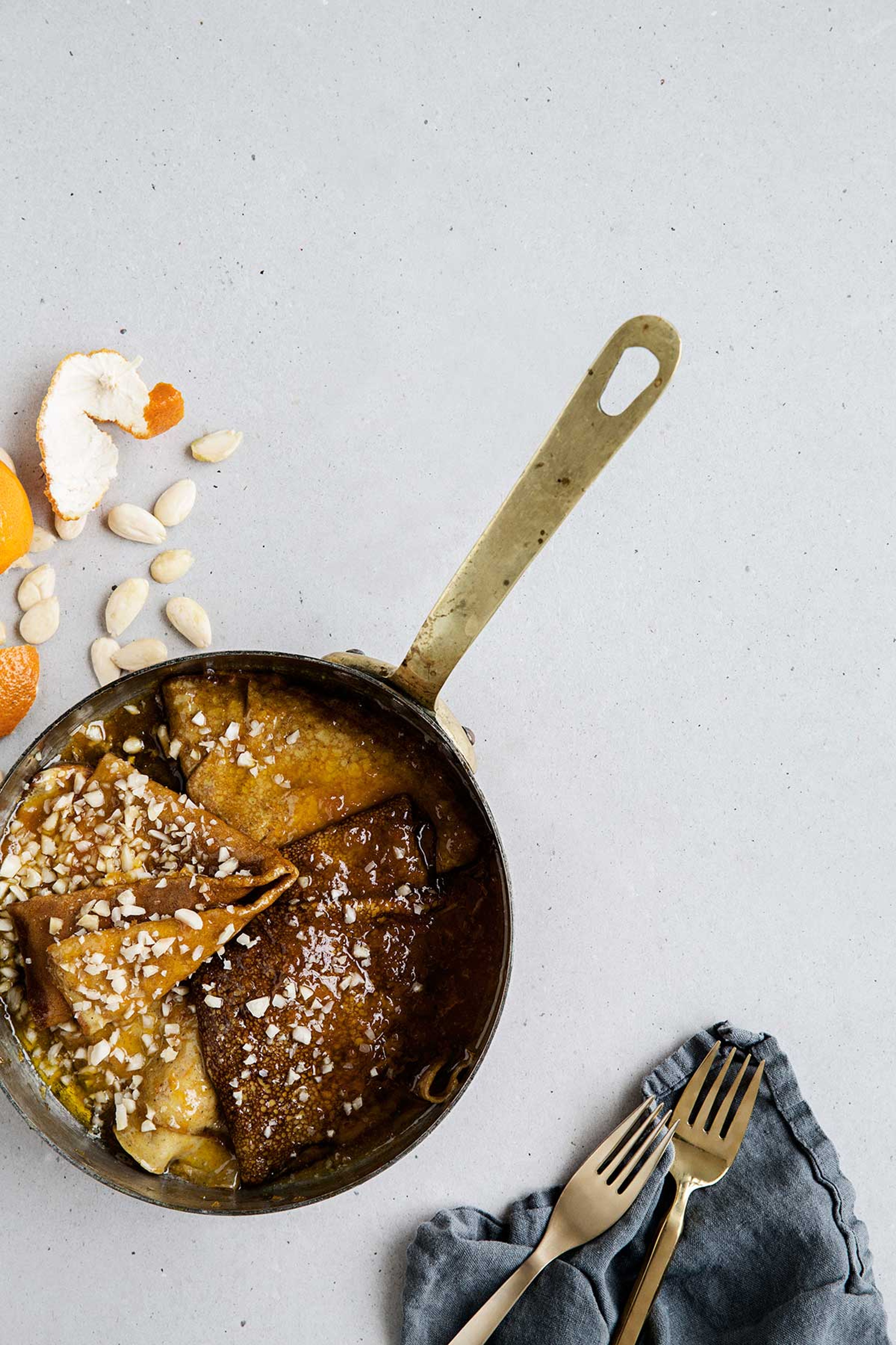 Pandekagedag: Crêpes Suzette fra "Sødt, sundere, syndigt"