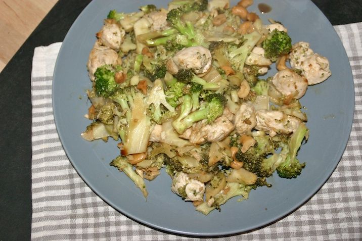 Citruskylling med broccoli og cashewnødder - servering