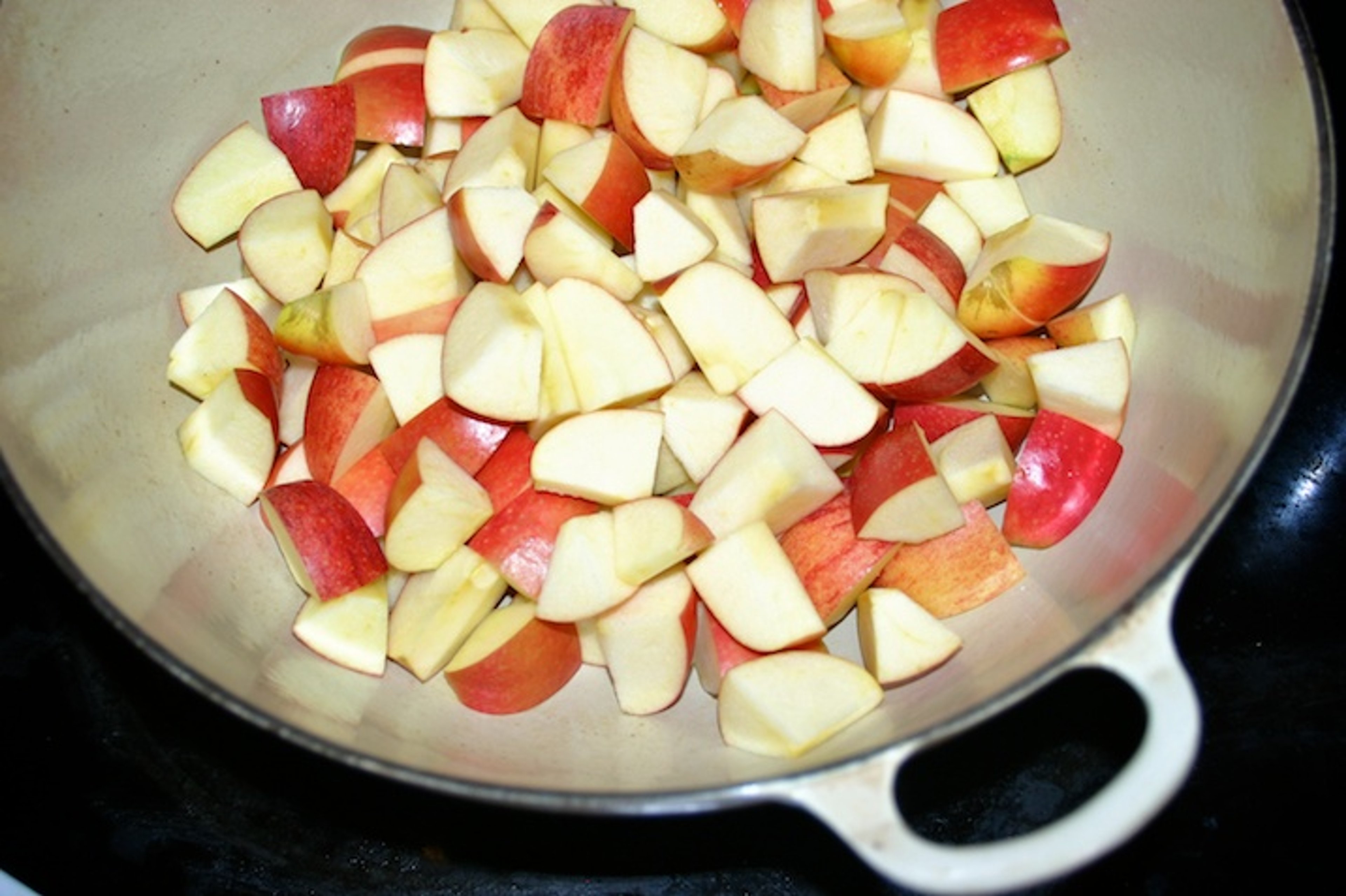 Æblemos - æbler i gryde