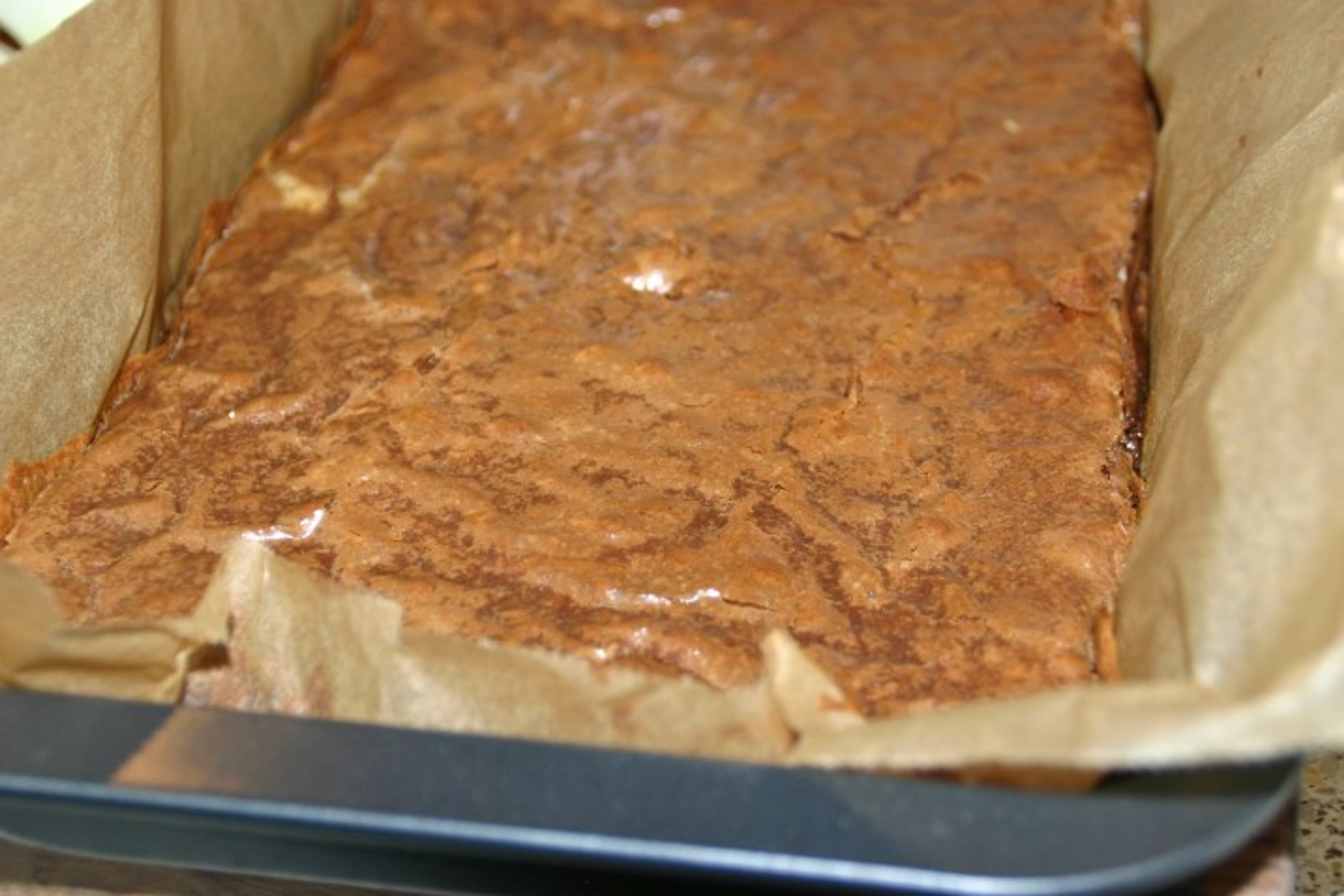 Brownies med vanilleis og hindbærcoulis