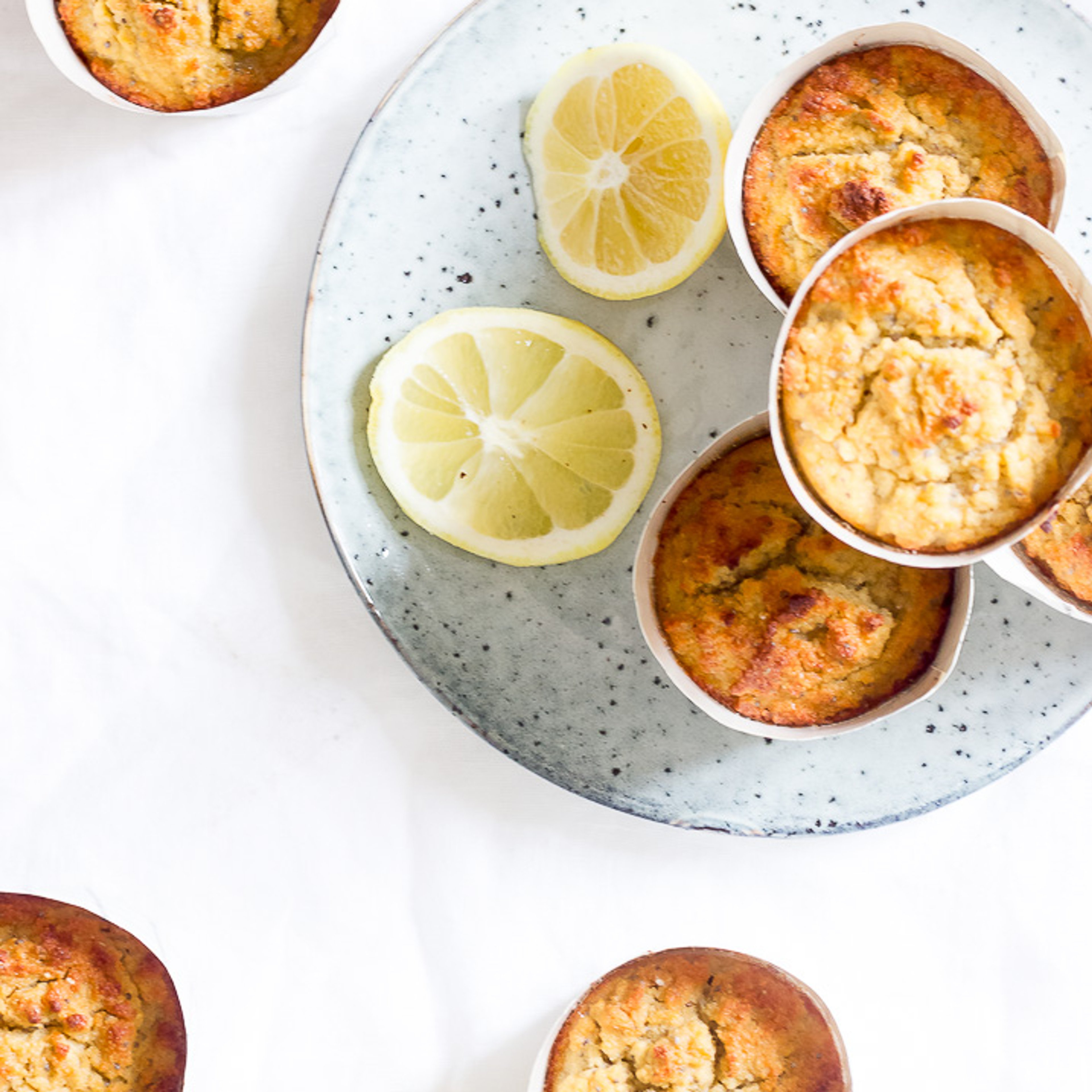 Citron- og chiamuffins