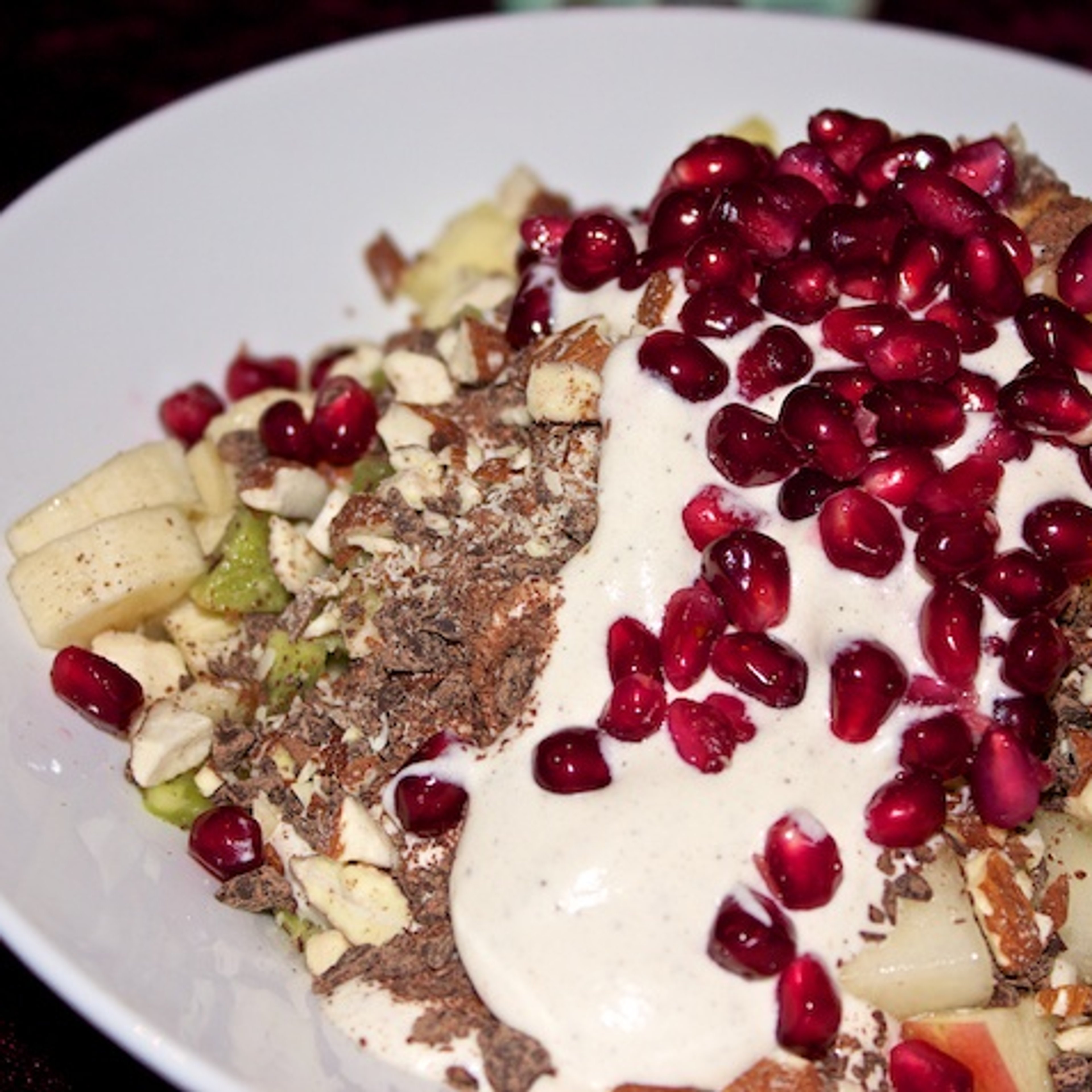 Bland-selv frugtsalat med råcreme