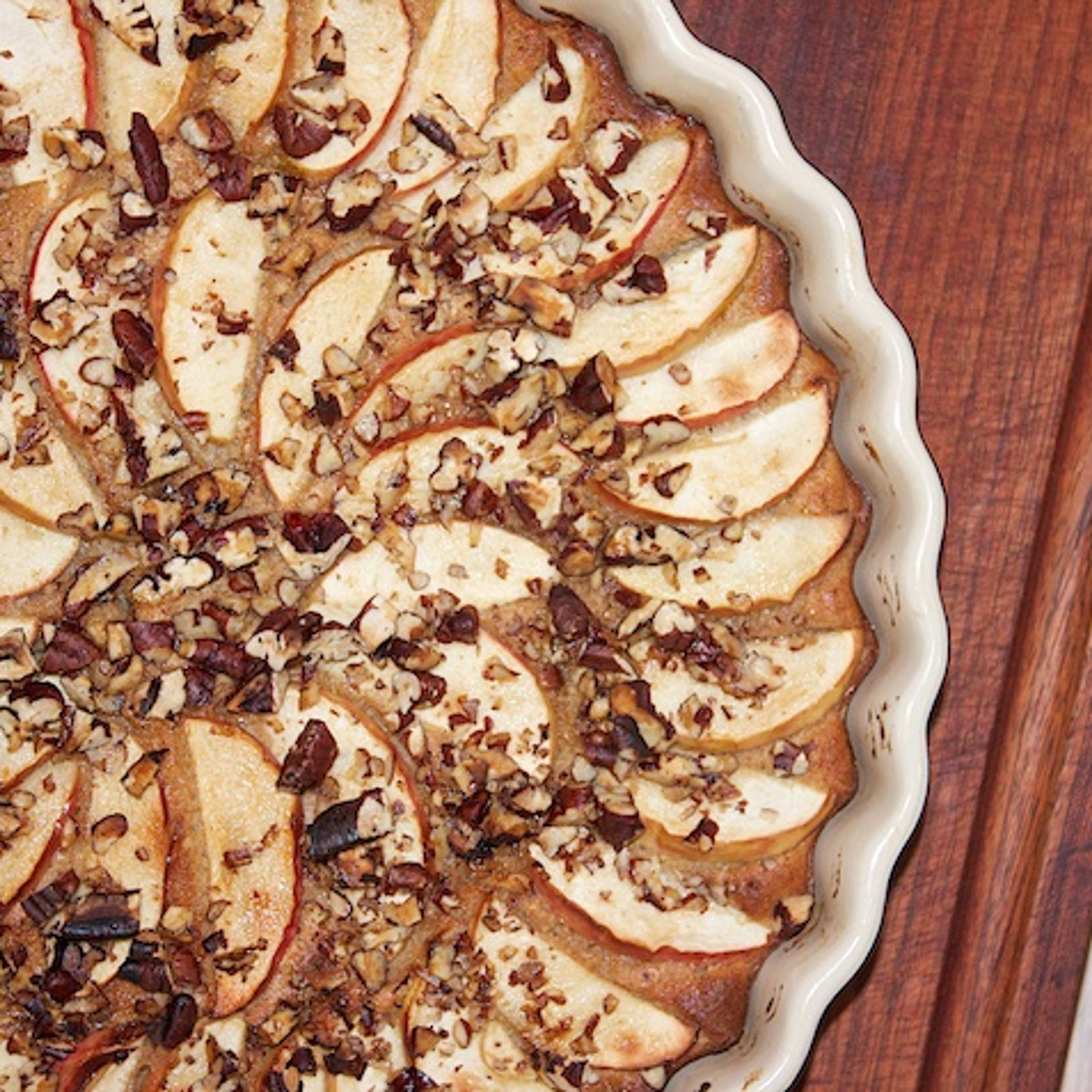 Æblekage med pekanknas