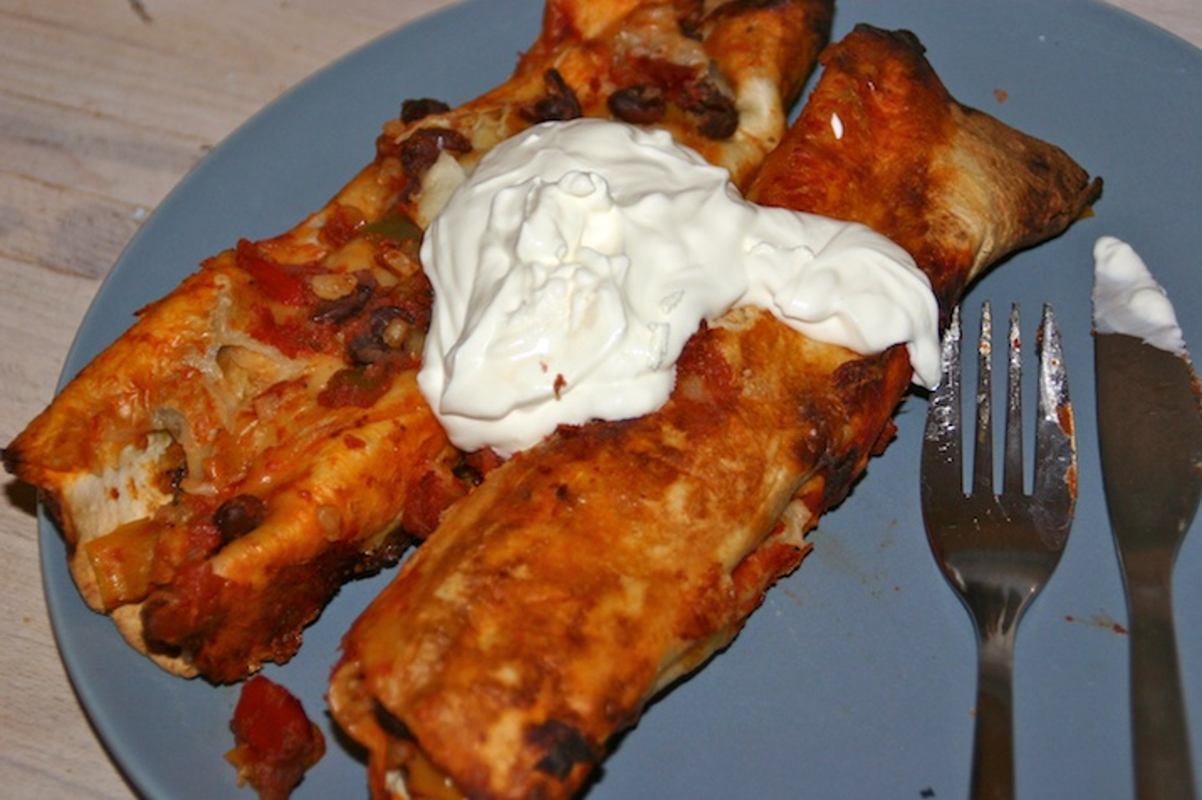 Broccoli med feta og bacon